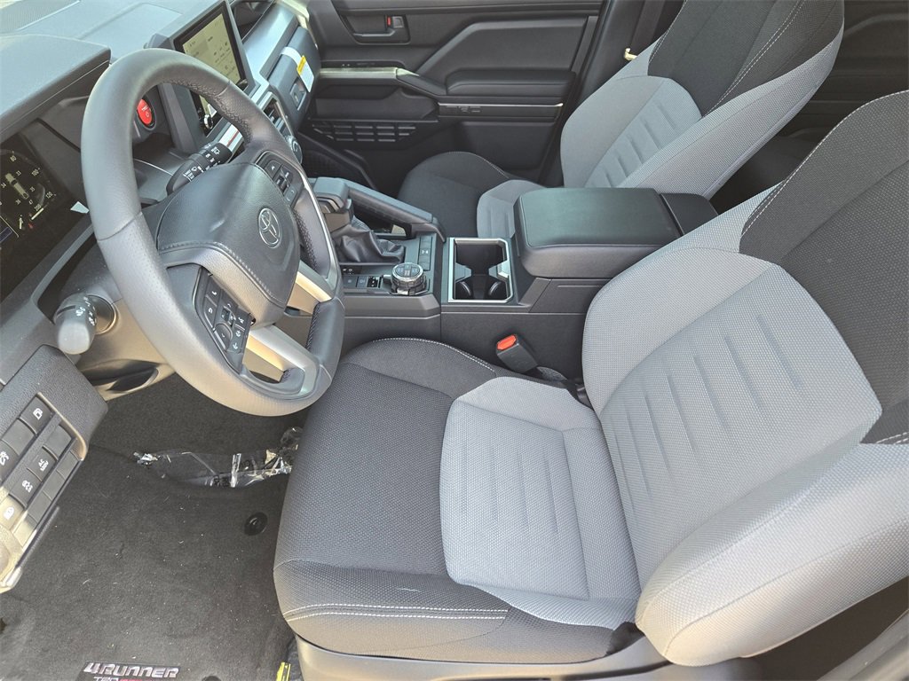 Used 2025 Toyota 4Runner TRD Off-Road image 8