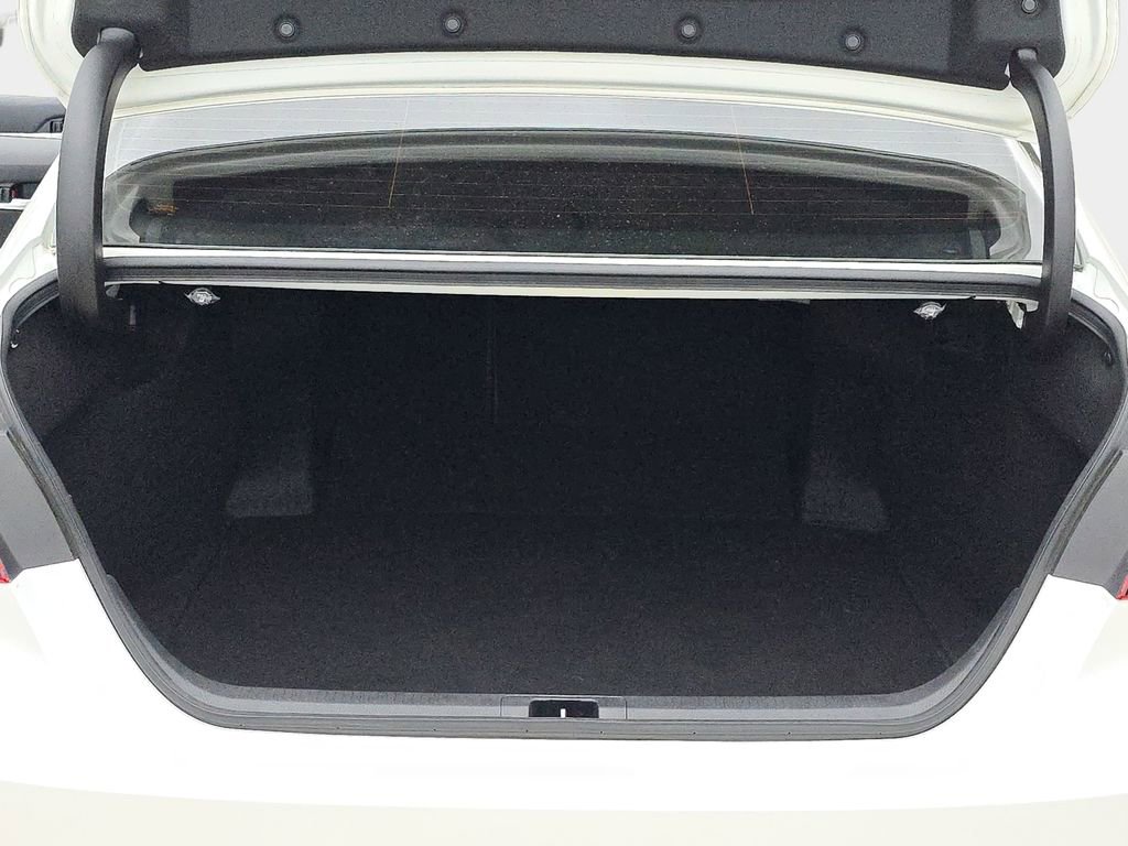 Used 2022 Toyota Camry SE image 14