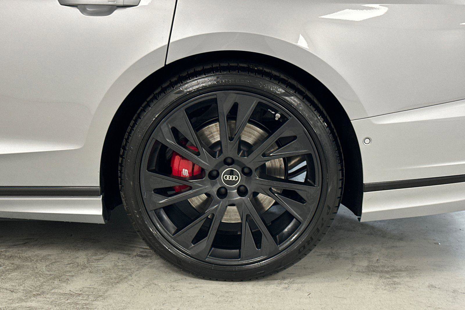 New 2025 Audi S8 image 23