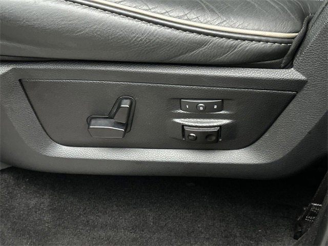 Used 2016 RAM 1500 Limited image 34