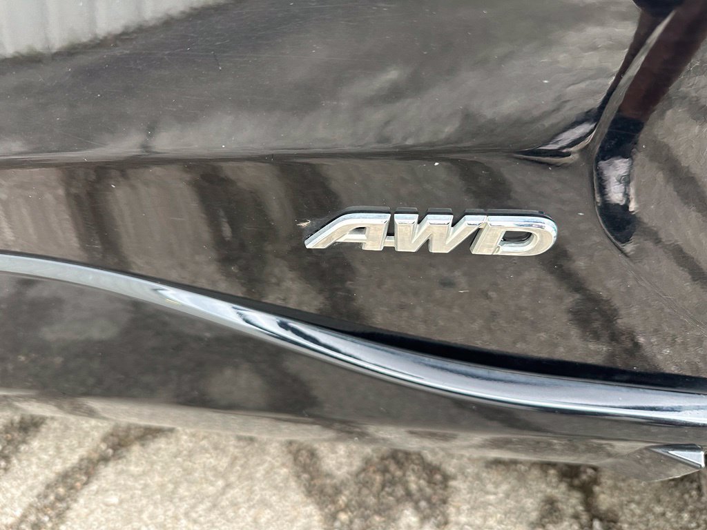 Used 2023 Toyota RAV4 SE AWD/4WD image 9