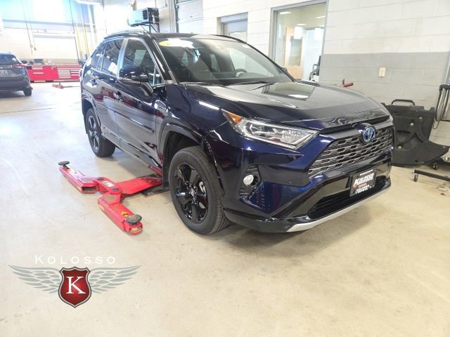 Used 2020 Toyota RAV4 XSE w/ XSE Grade Weather Package AWD/4WD video 1