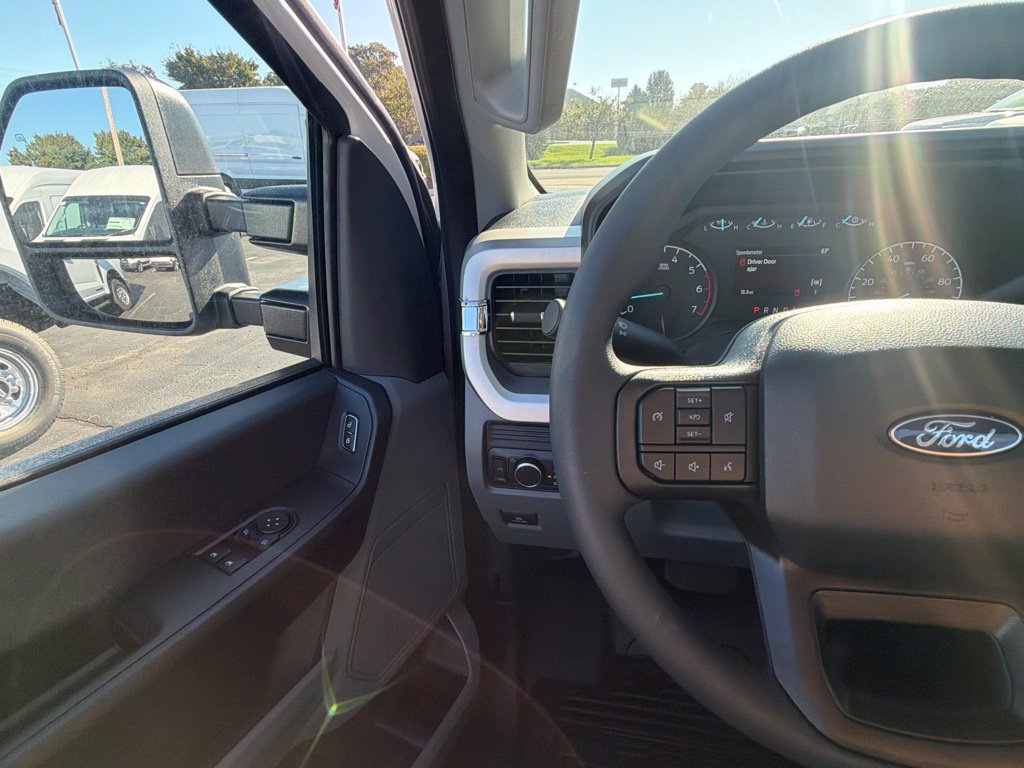 New 2027 Ford F250 XL RWD image 20