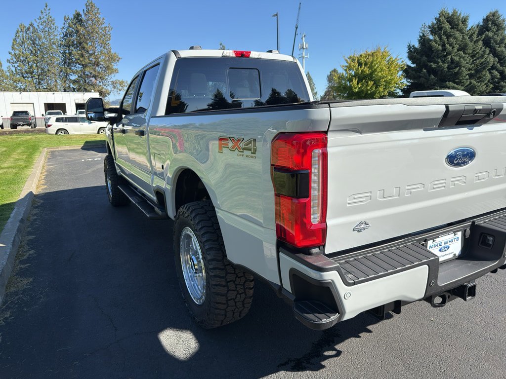 New 2026 Ford F250 XL w/ STX Appearance Package AWD/4WD image 13