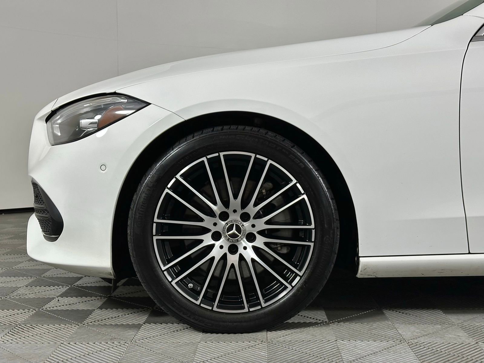 Used 2023 Mercedes-Benz C 300 4MATIC Sedan image 8