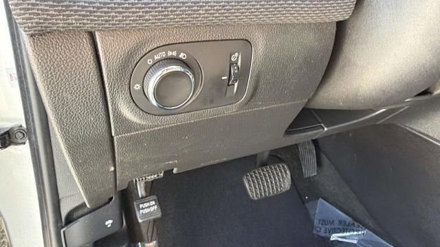 Used 2016 Chevrolet Cruze LT w/ Convenience Package image 10