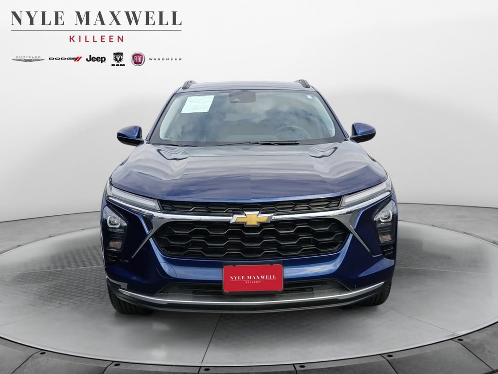 Used 2024 Chevrolet Trax LT w/ Driver Confidence Package FWD image 18