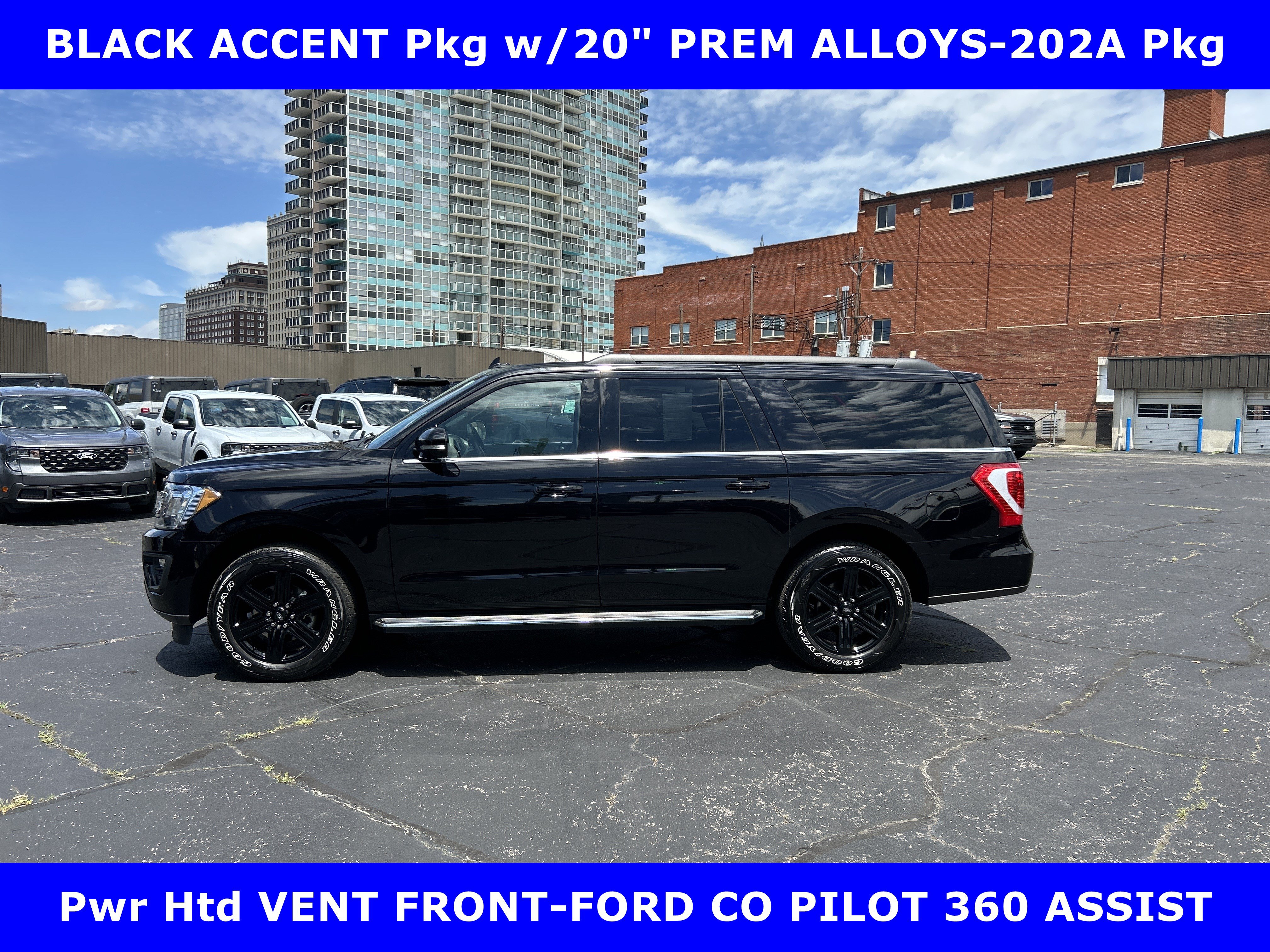 Used 2021 Ford Expedition Max XLT AWD/4WD image 2