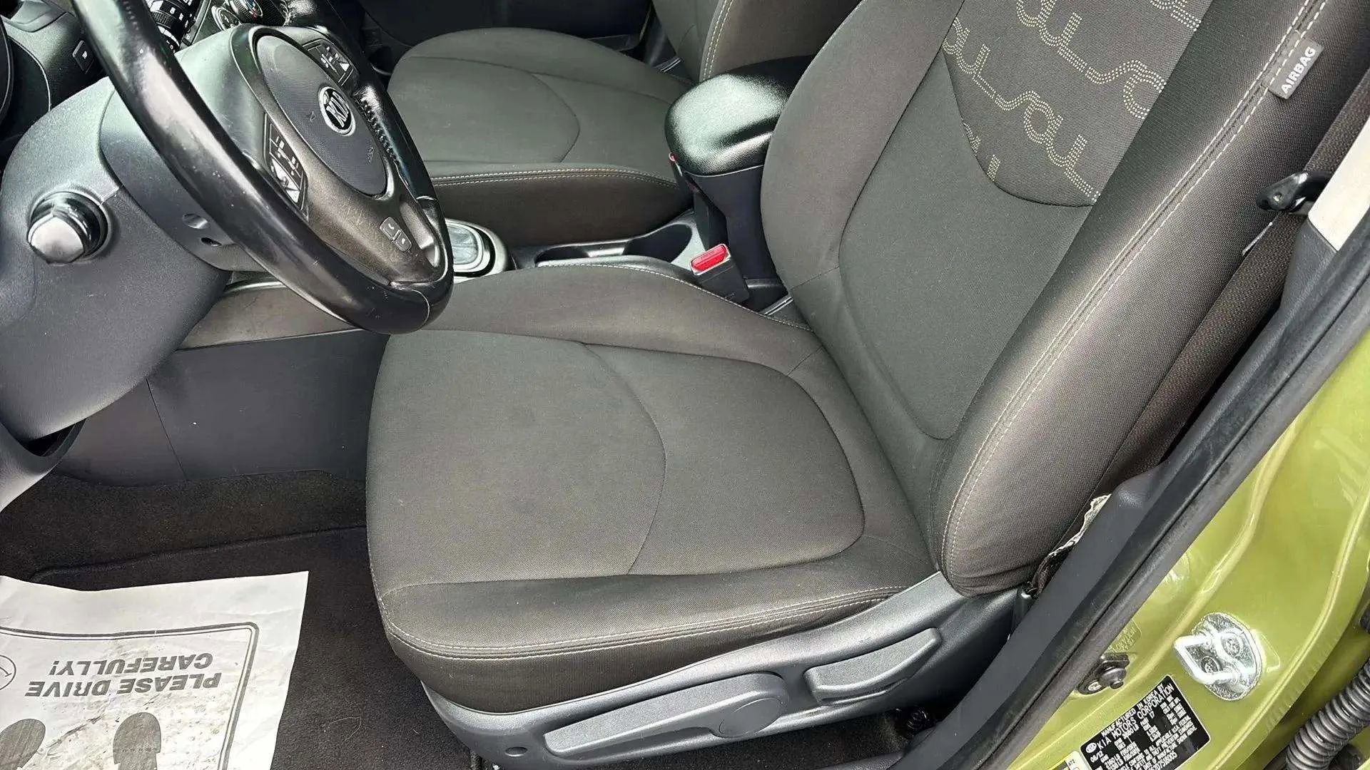 Used 2013 Kia Soul + image 12