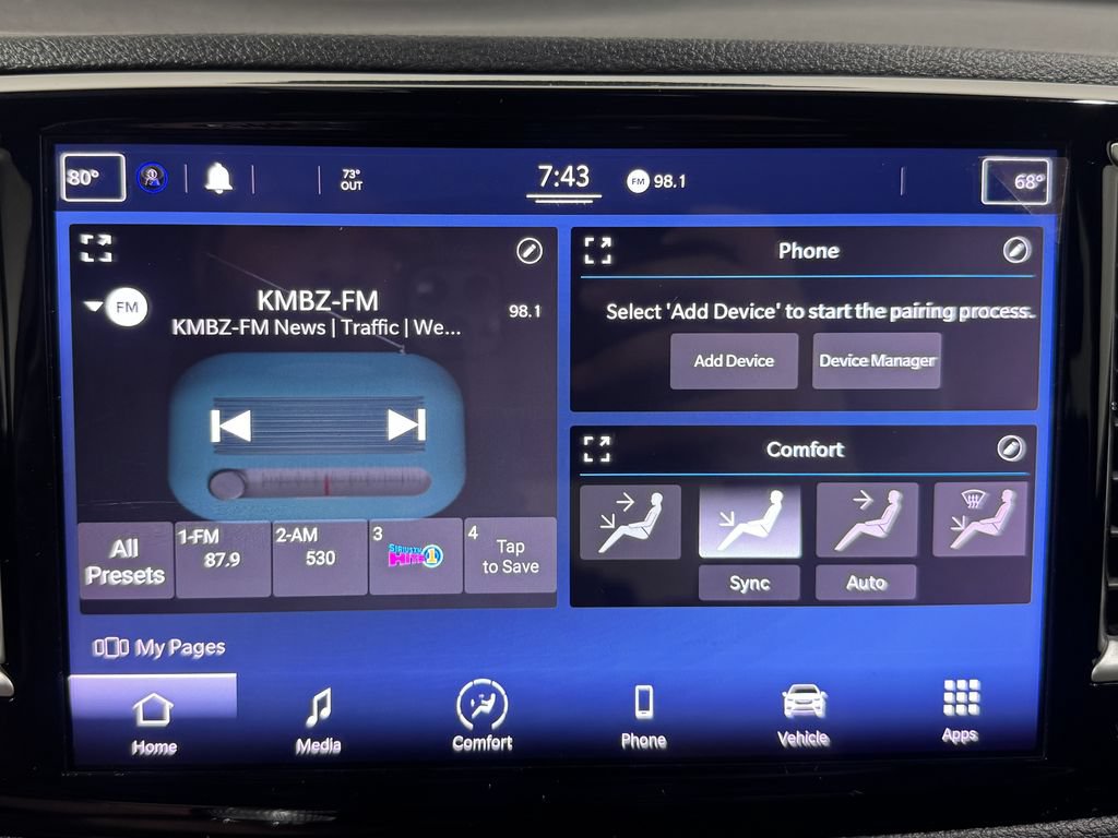 Used 2021 Chrysler Pacifica Touring w/ S Appearance Package FWD image 13