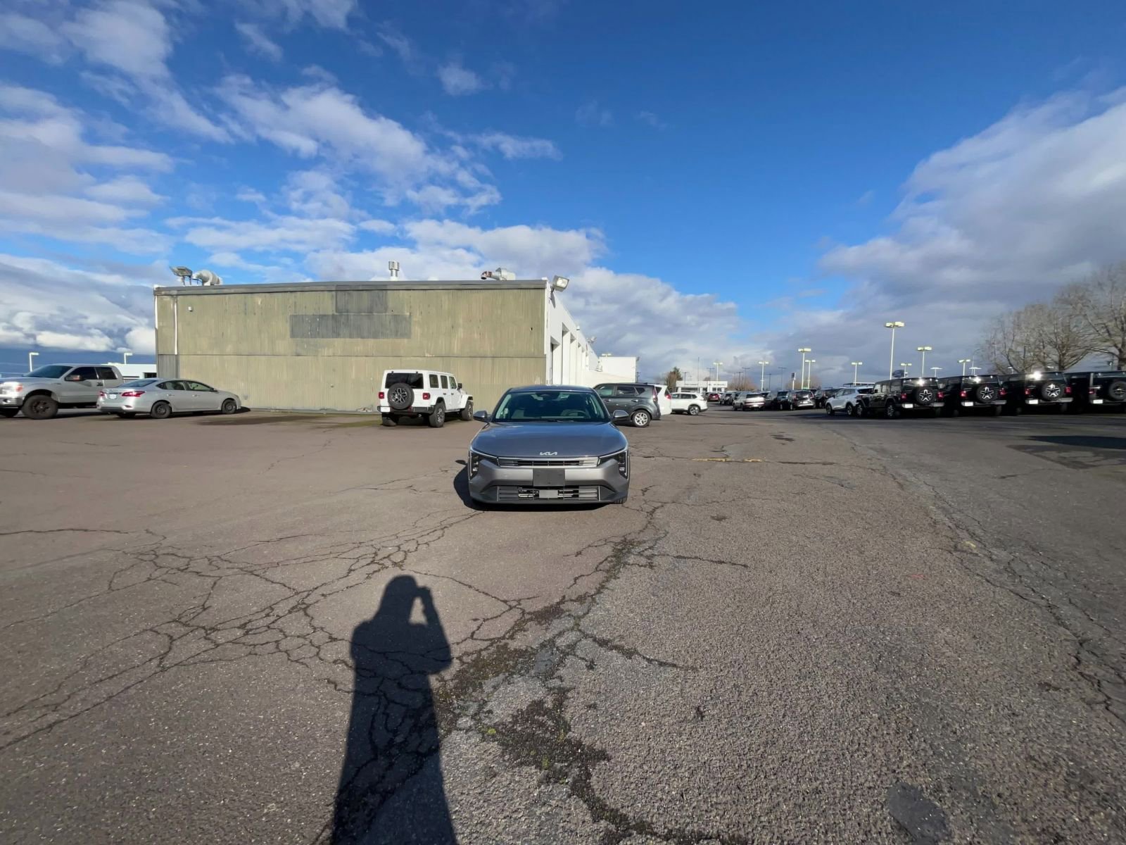 Used 2025 Kia K4 LXS image 14