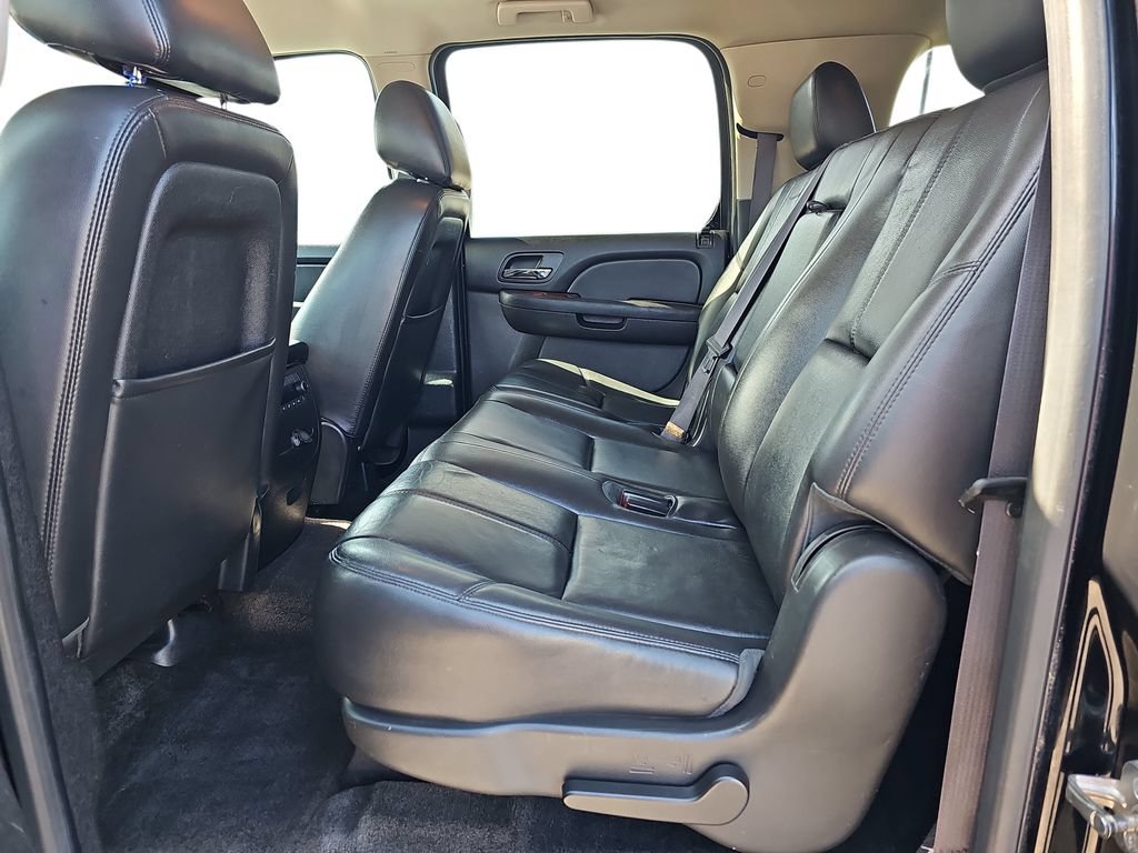 Used 2013 Chevrolet Suburban LT w/ Texas Edition RWD image 14
