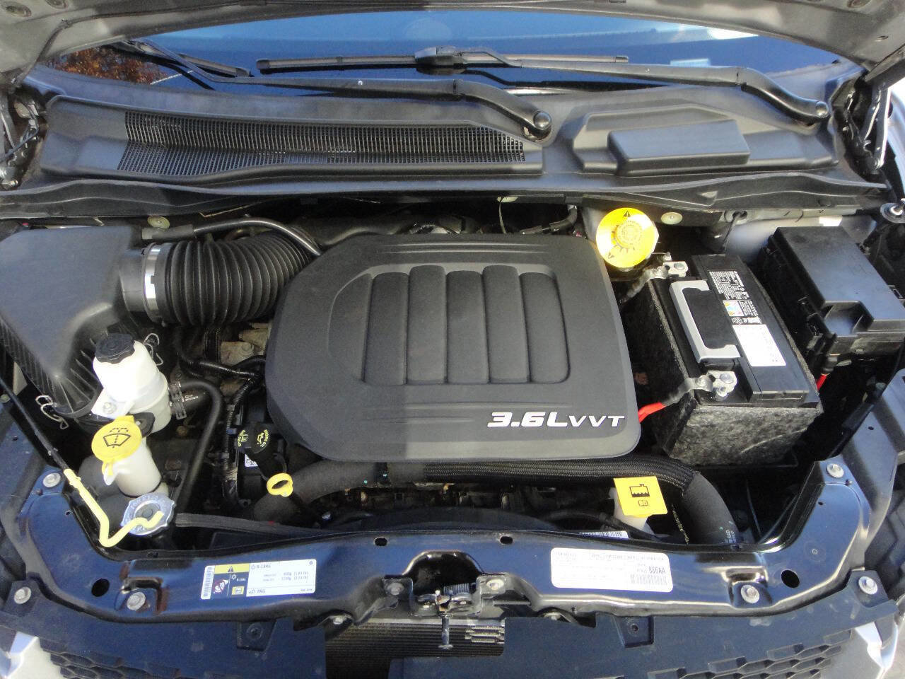 Used 2017 Dodge Grand Caravan GT image 17