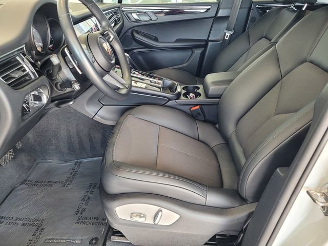Used 2024 Porsche Macan S AWD/4WD image 17