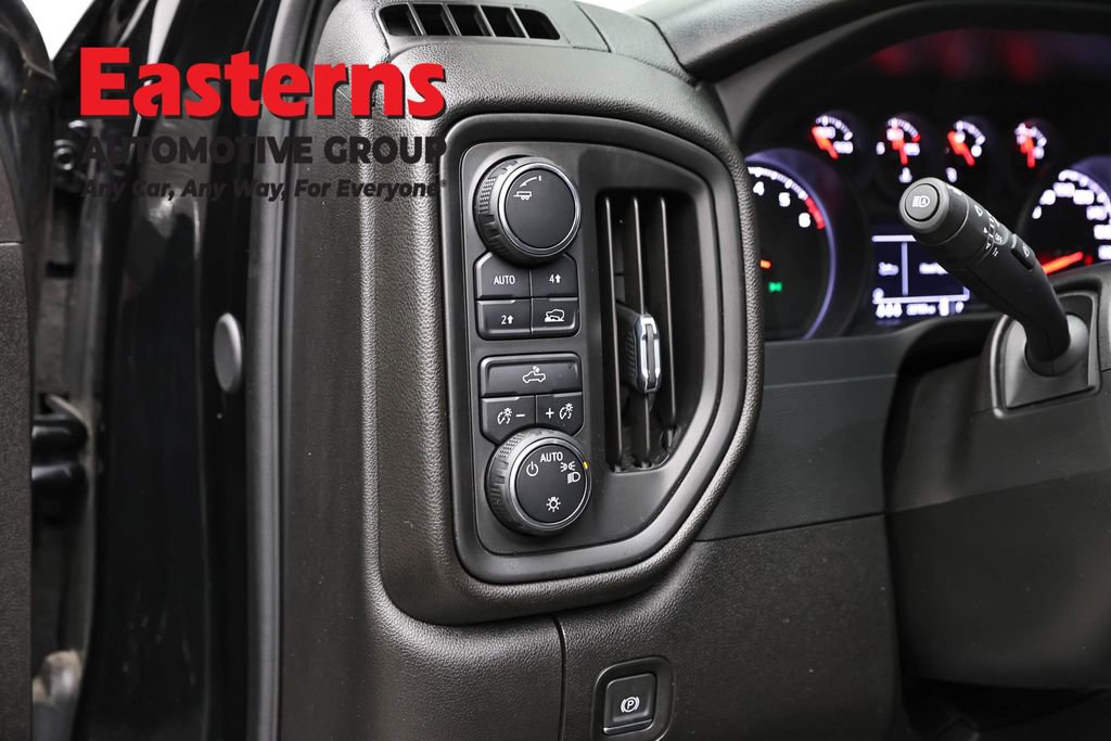 Used 2024 Chevrolet Silverado 1500 Custom AWD/4WD image 13