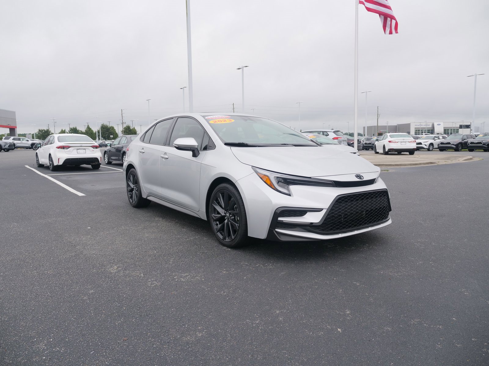 Used 2023 Toyota Corolla SE image 10
