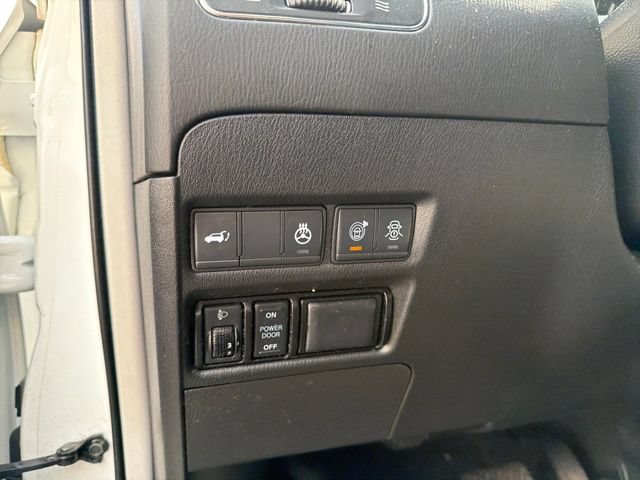 Used 2019 Nissan Armada Platinum w/ Captain's Chairs Package AWD/4WD image 10