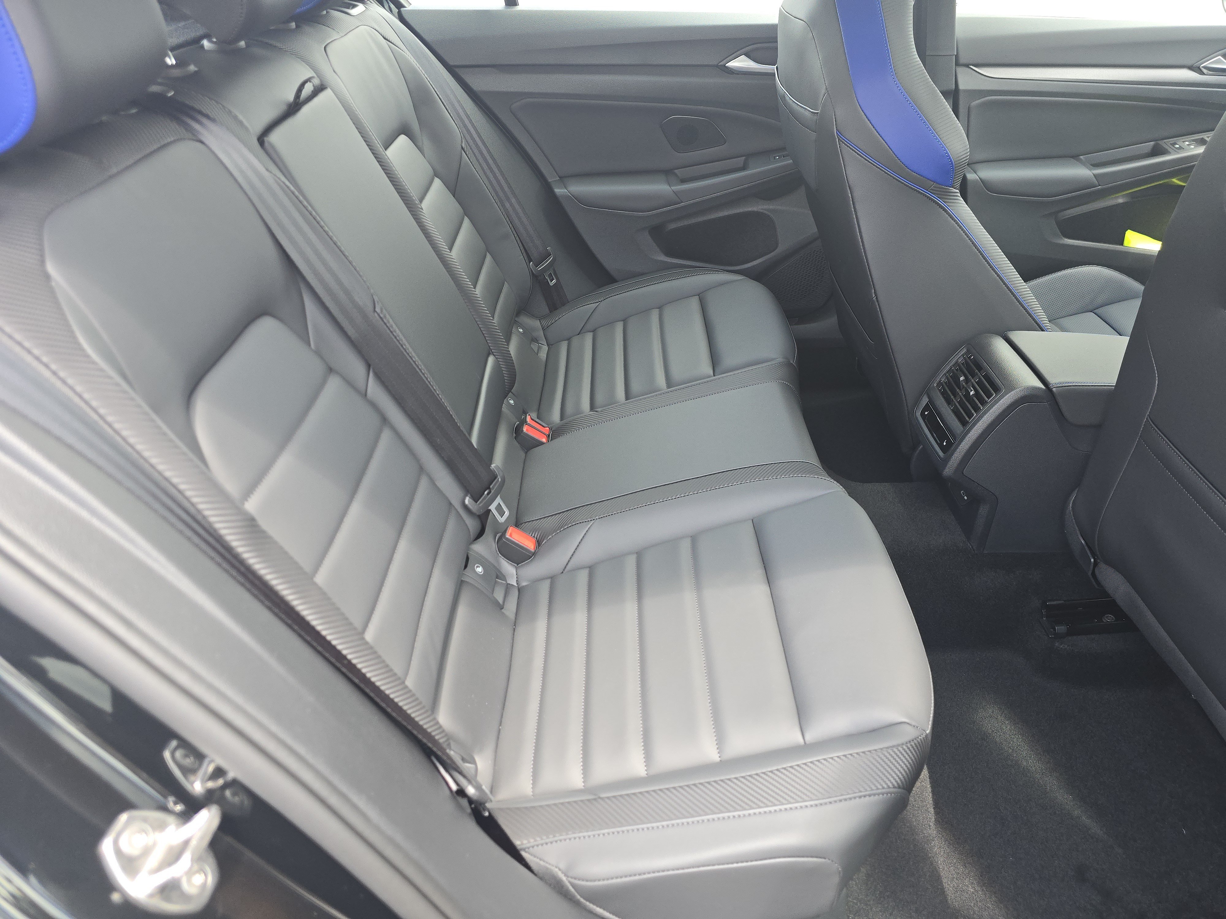 New 2026 Volkswagen Golf AWD/4WD image 18