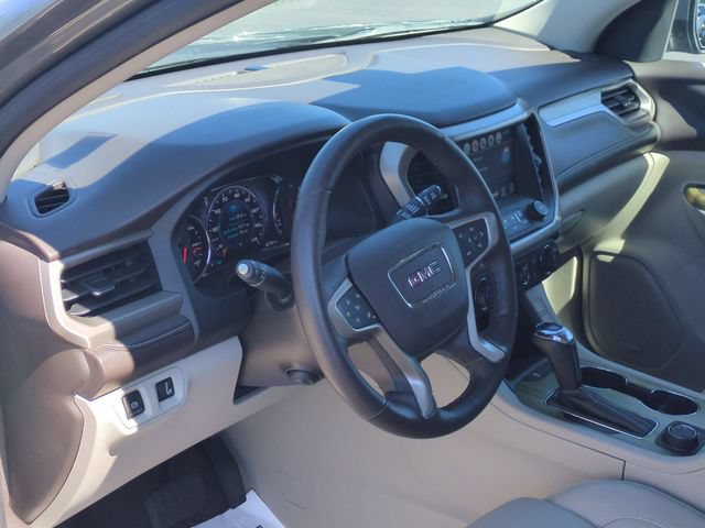 Certified 2017 GMC Acadia Denali w/ Technology Package AWD/4WD image 14