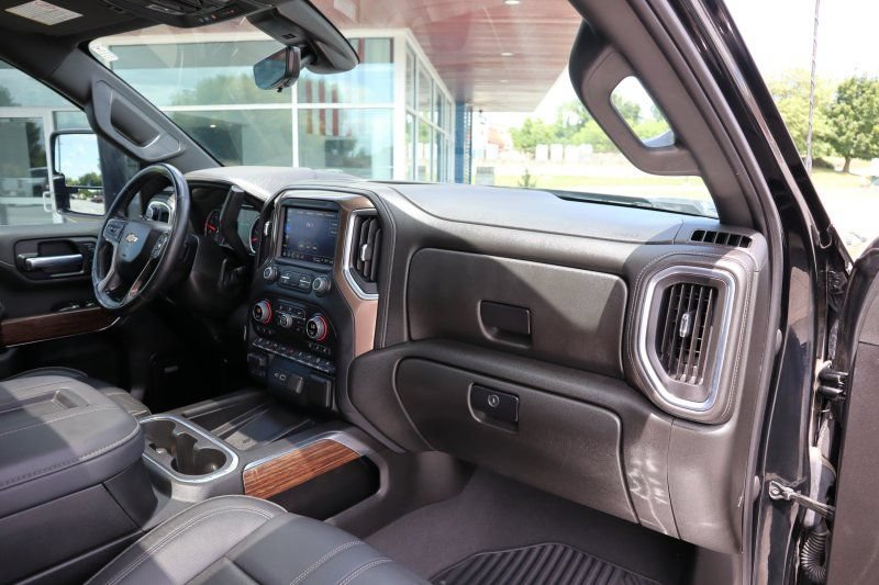 Used 2022 Chevrolet Silverado 2500 High Country w/ Z71 Off-Road Package AWD/4WD image 22