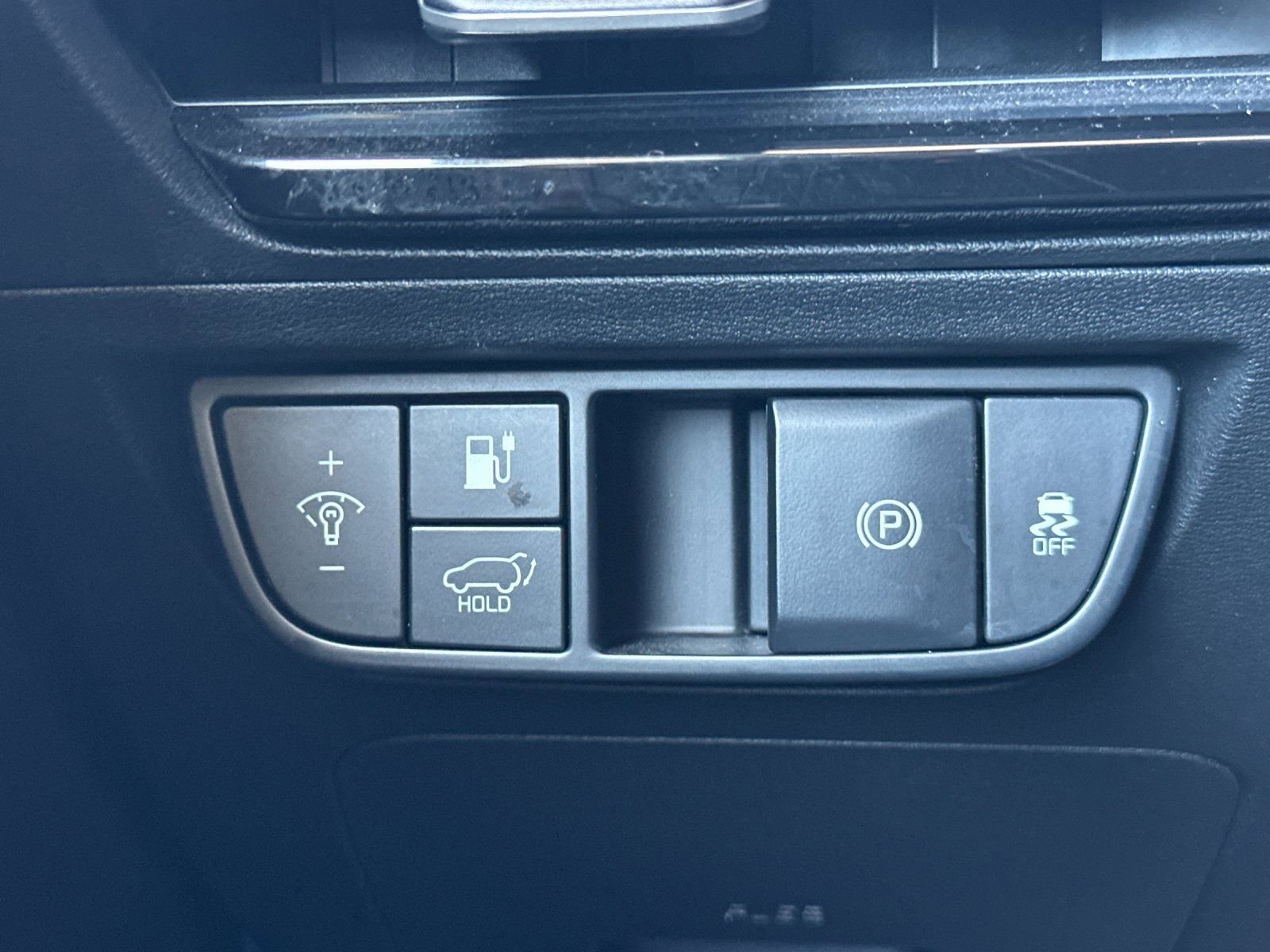 Used 2024 Kia EV6 GT-Line AWD/4WD image 34