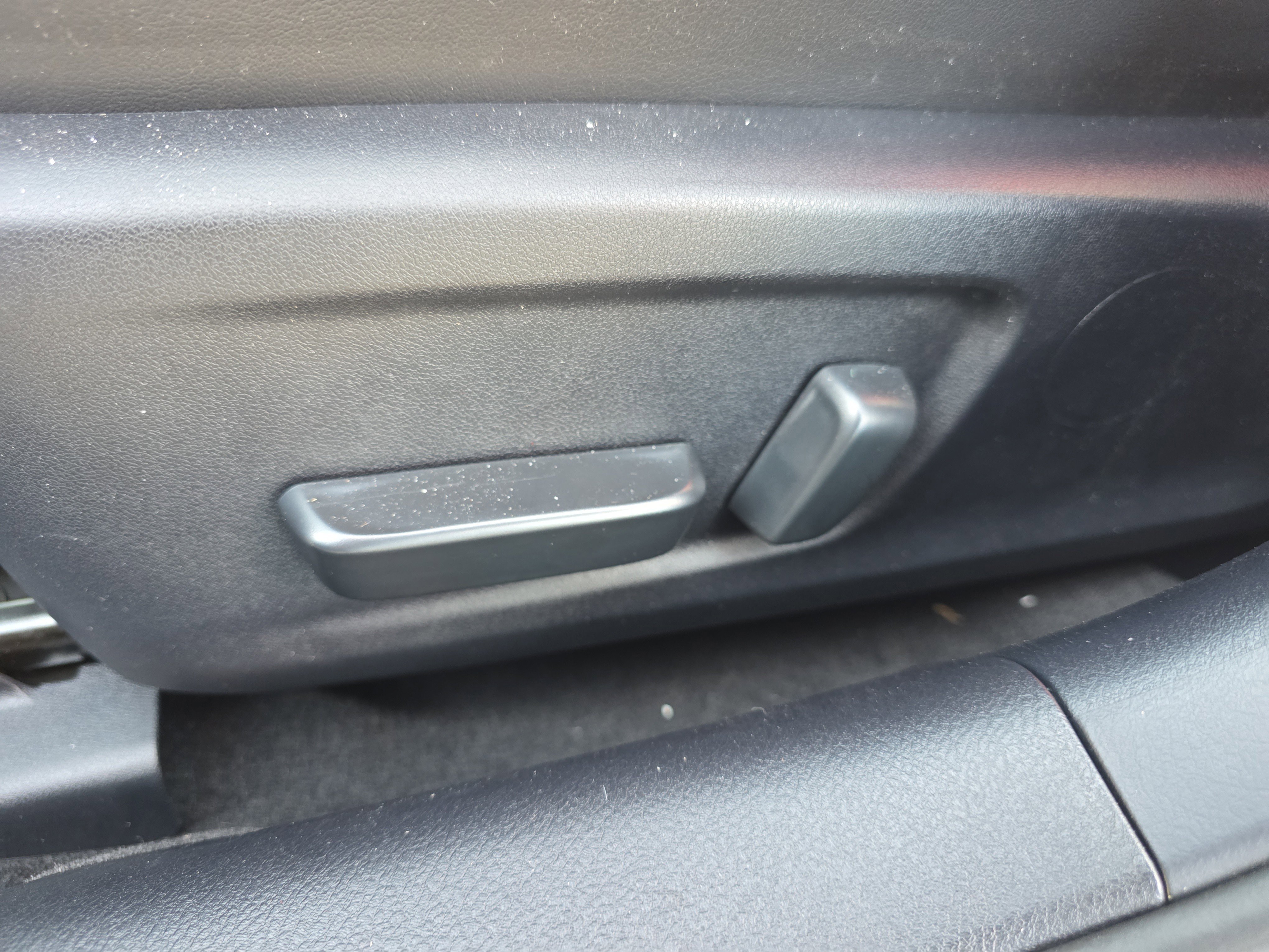 Used 2025 Lexus IS 350 F Sport image 18