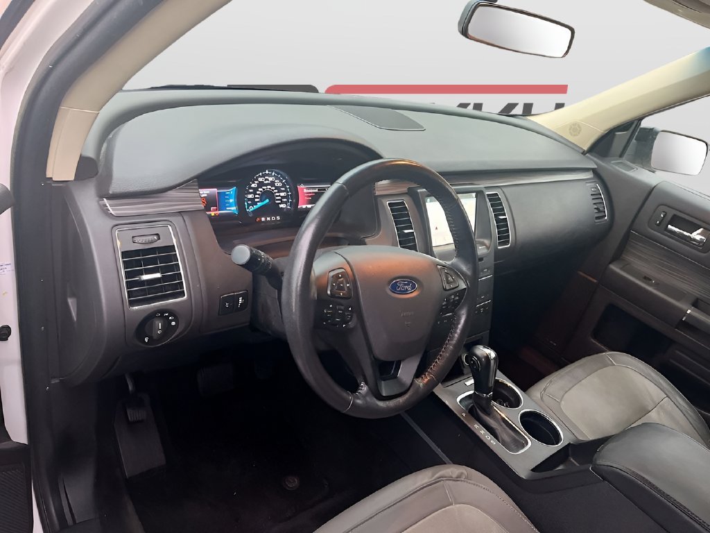 Used 2018 Ford Flex SEL w/ Equipment Group 202A FWD image 9