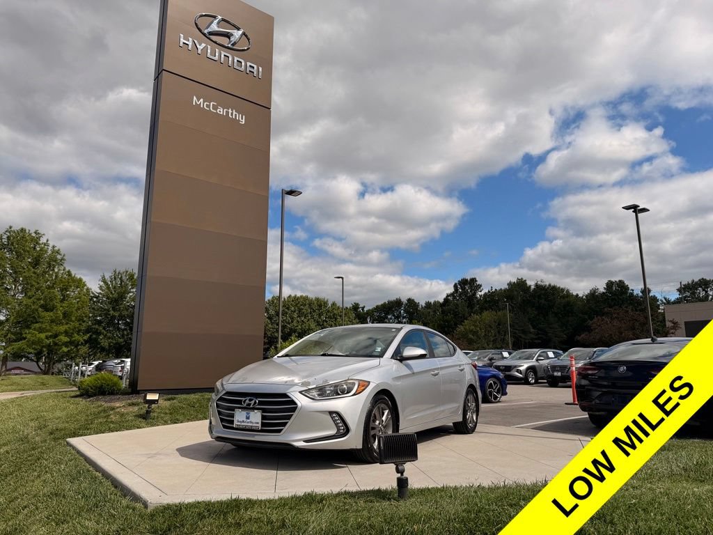 Used 2017 Hyundai Elantra SE w/ SE A/T Tech Package 03