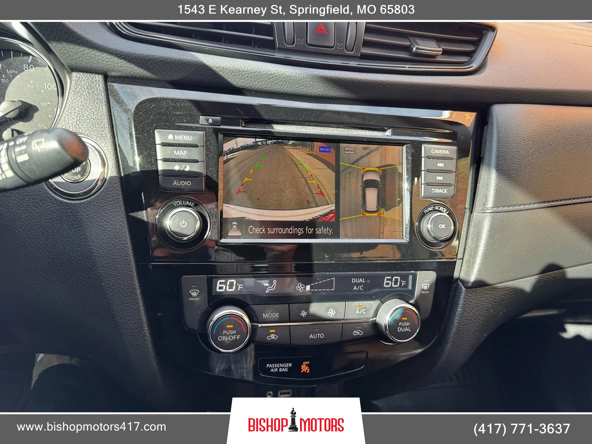 Used 2018 Nissan Rogue SV w/ Premium Package image 22