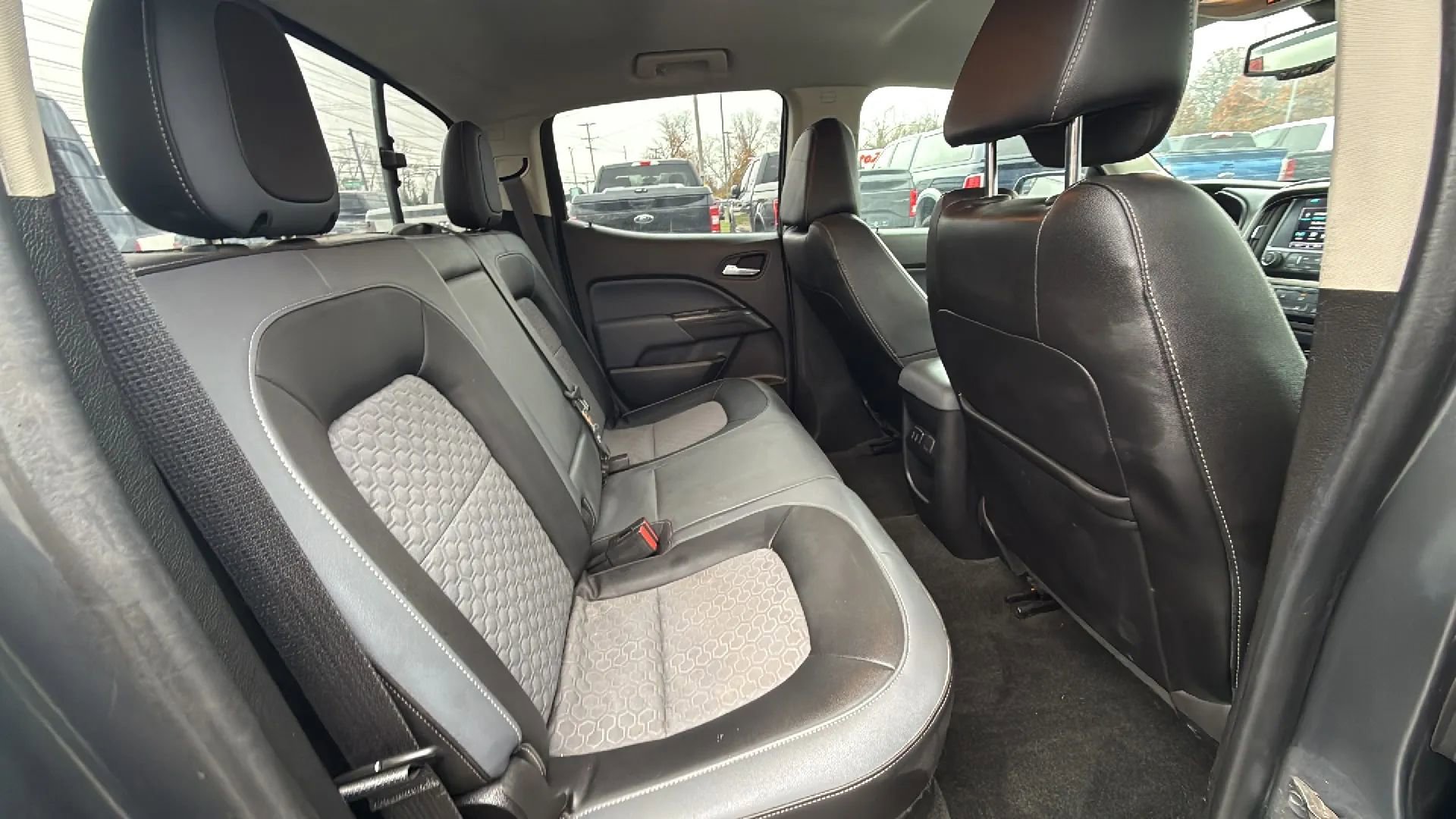 Used 2016 Chevrolet Colorado Z71 image 15