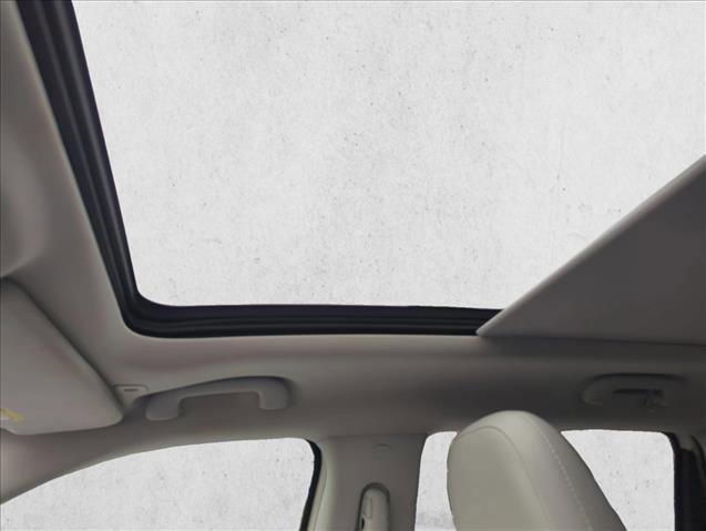 Used 2019 Jeep Compass Latitude w/ Popular Equipment Group image 11