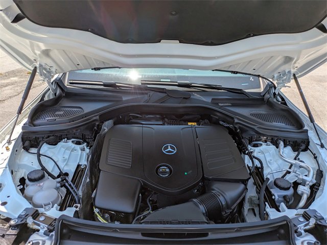 Used 2024 Mercedes-Benz GLC 300 GLC 300 image 10