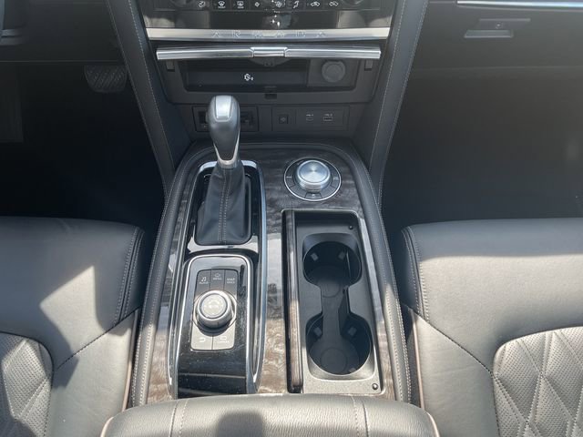 Used 2024 Nissan Armada Platinum w/ Captain's Chairs Package image 37