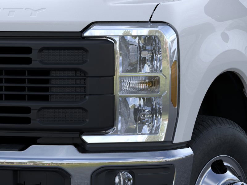 New 2026 Ford F350 XL w/ FX4 Off-Road Package image 18