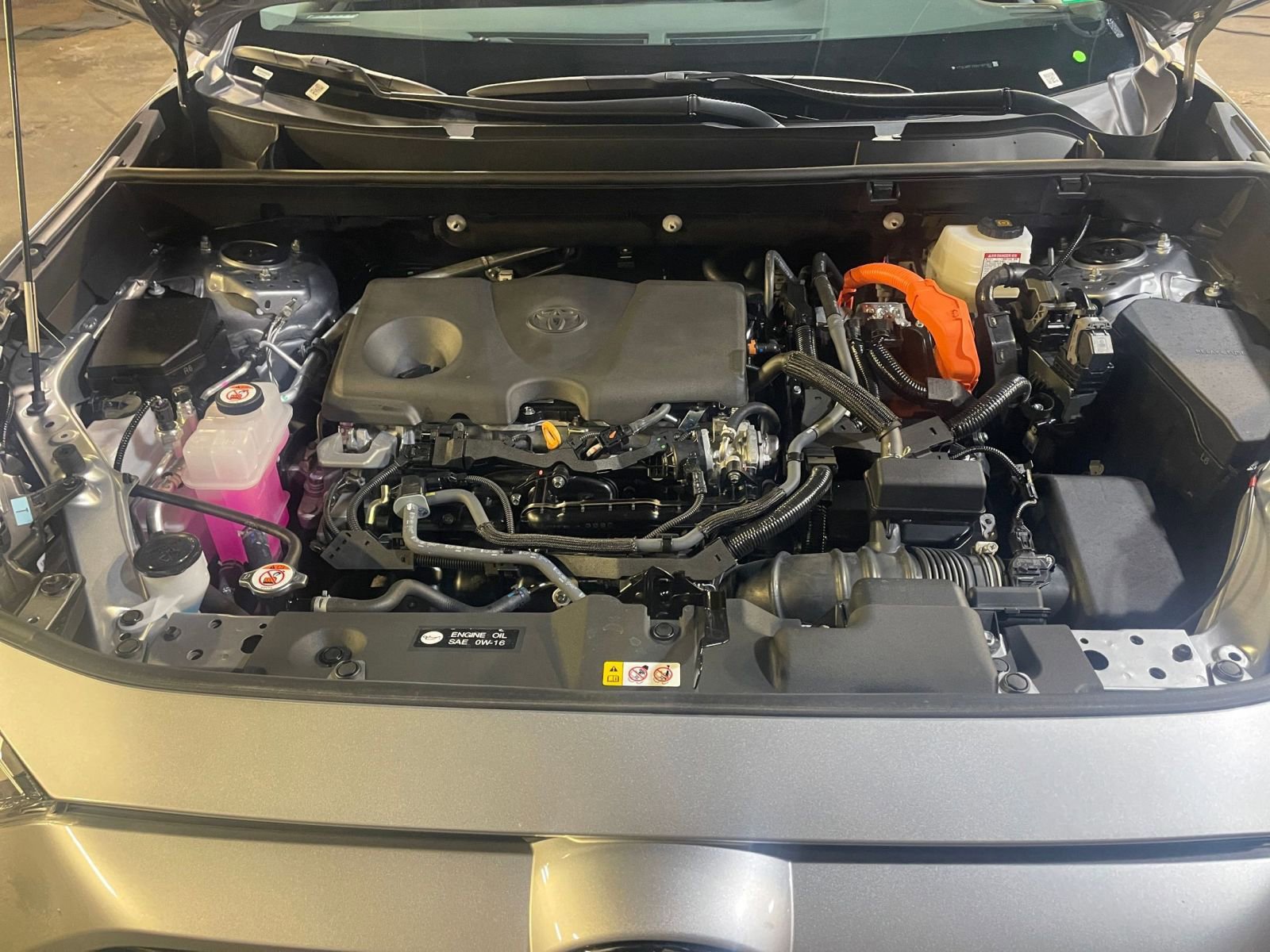 Used 2025 Toyota RAV4 LE image 32