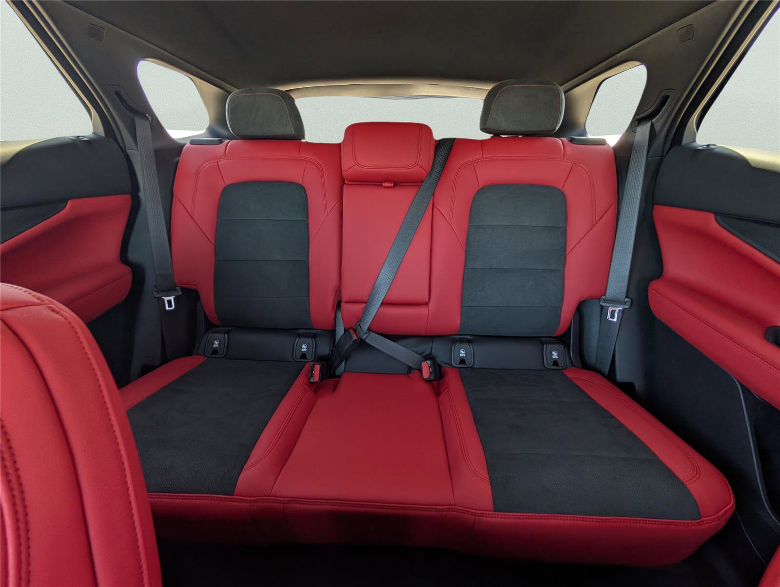 New 2025 Chevrolet Blazer EV RS image 13