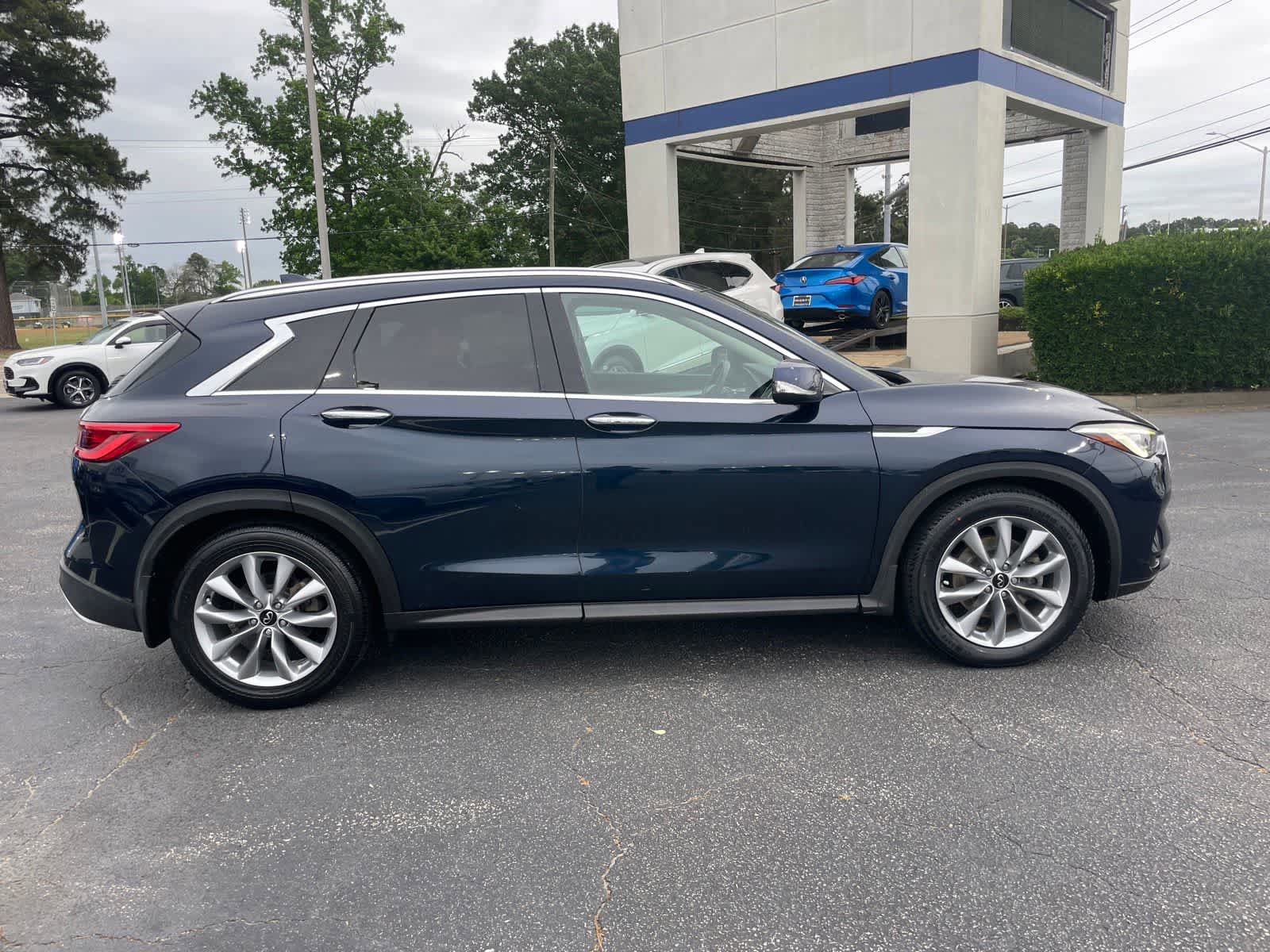 Used 2020 INFINITI QX50 Luxe w/ Navigation Package AWD/4WD image 6