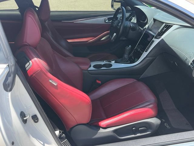 Certified 2019 INFINITI Q60 Red Sport 400 RWD image 8