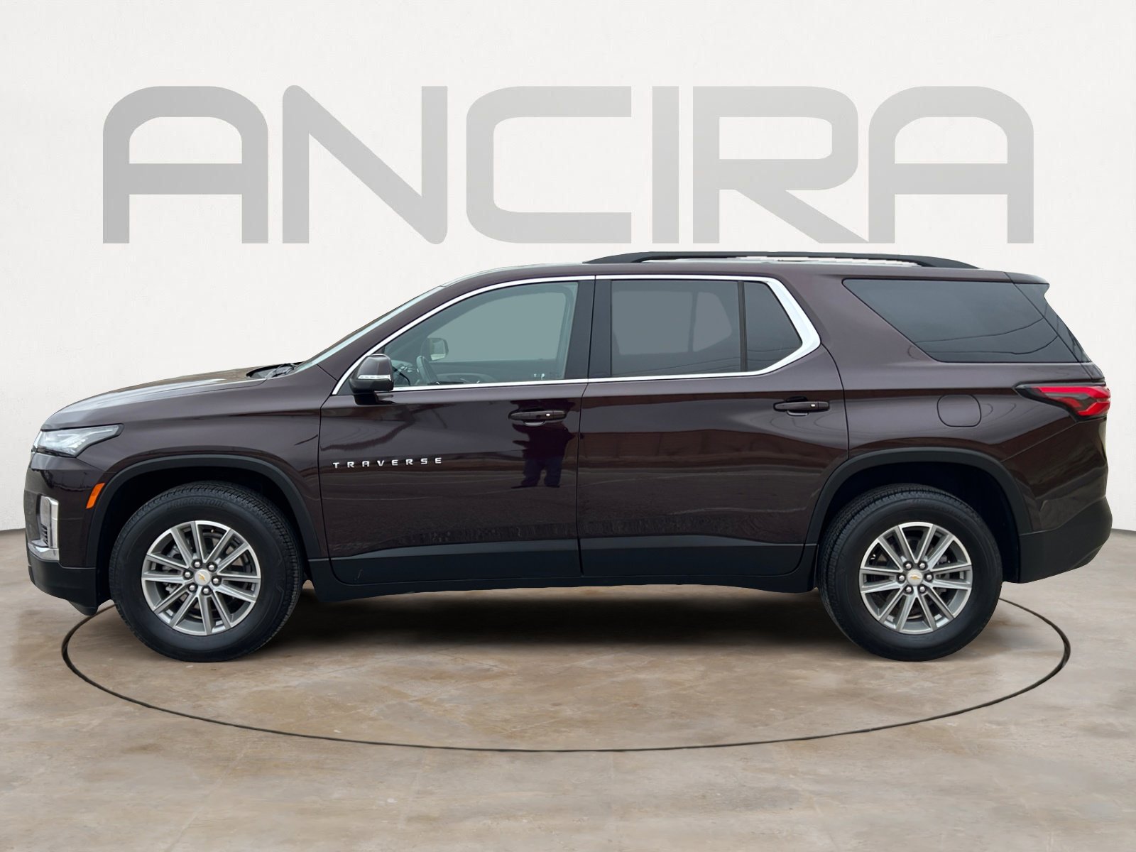 Used 2022 Chevrolet Traverse LT image 7