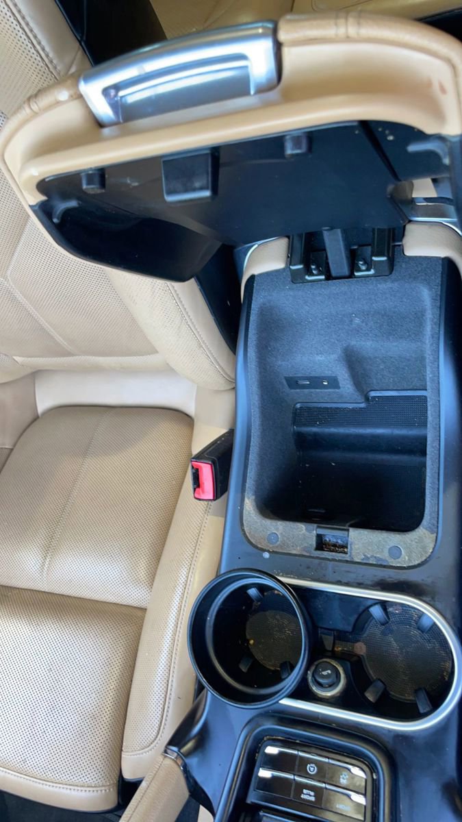 Used 2016 Porsche Cayenne S AWD/4WD image 18