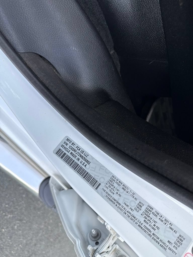 Used 2022 RAM 1500 Laramie AWD/4WD image 40