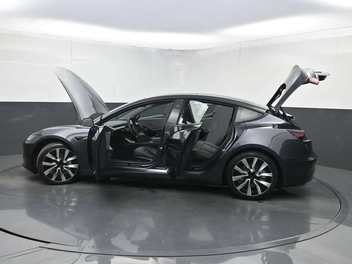 Used 2024 Tesla Model 3 Long Range RWD image 24
