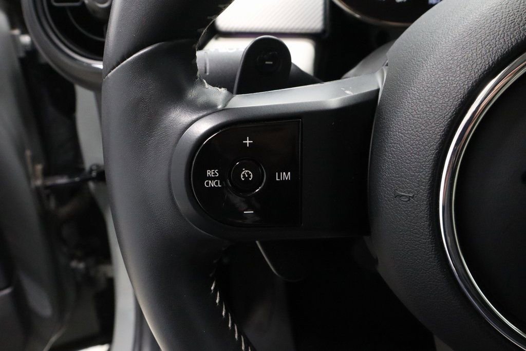 Used 2023 MINI Cooper S image 28