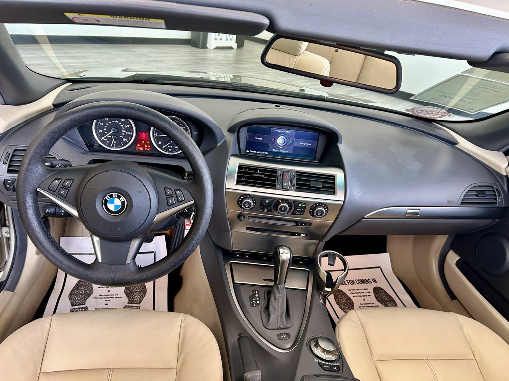 Used 2004 BMW 645Ci Convertible RWD image 10