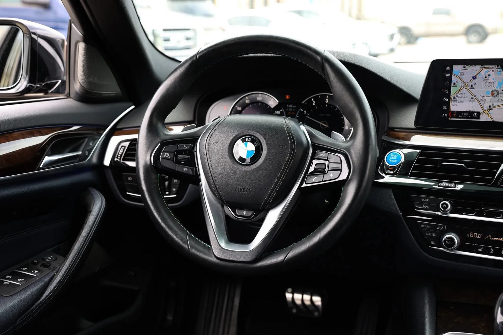 Used 2017 BMW 540i xDrive AWD/4WD image 28