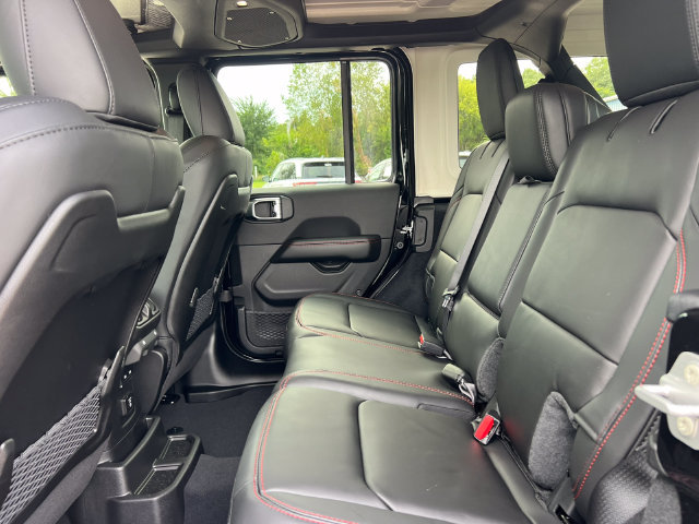 New 2027 Jeep Wrangler Unlimited Rubicon AWD/4WD image 5