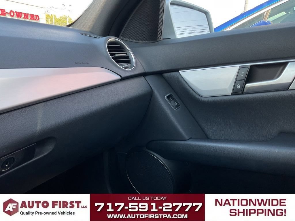 Used 2013 Mercedes-Benz C 300 4MATIC Sedan image 23