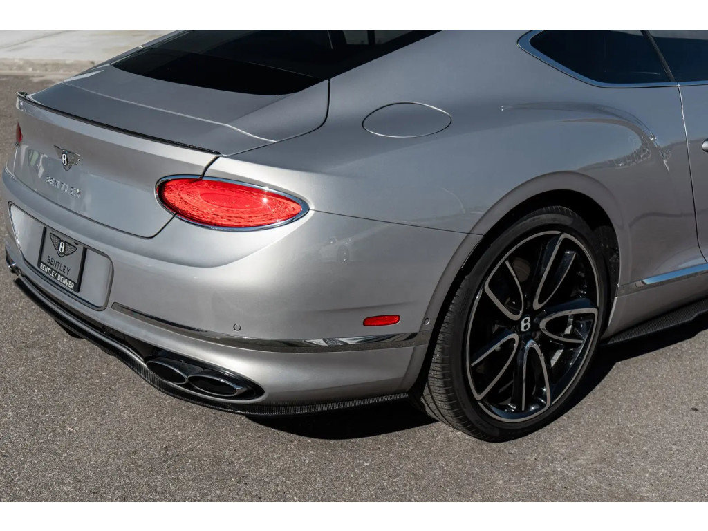 Used 2023 Bentley Continental GT V8 image 13
