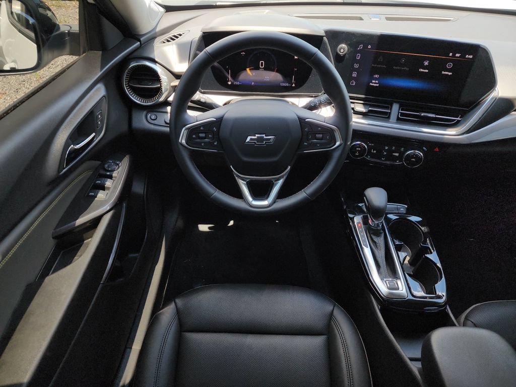 Certified 2025 Chevrolet Trax ACTIV w/ Driver Confidence Package FWD image 19
