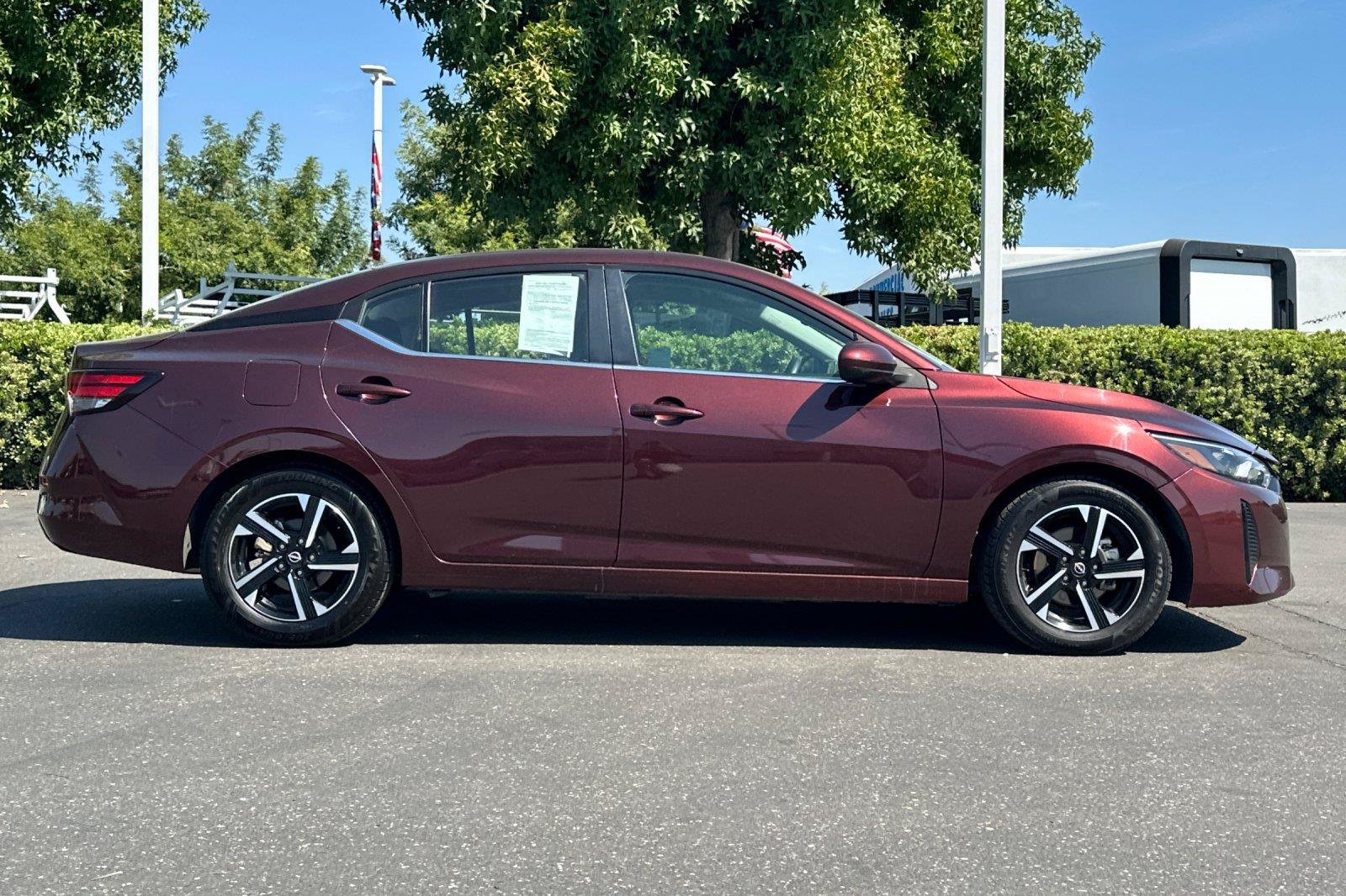 Certified 2025 Nissan Sentra SV FWD image 2